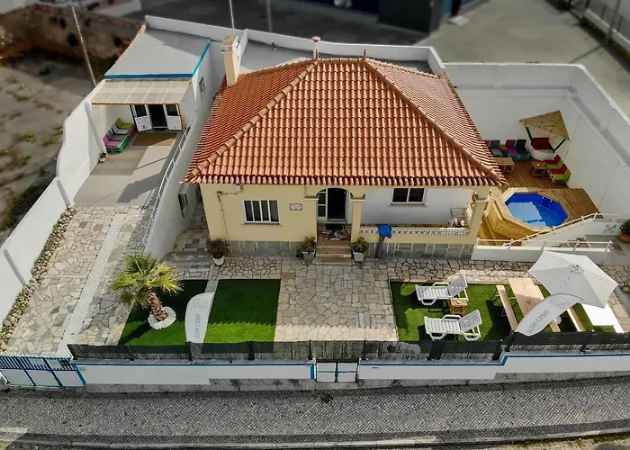 Surfer'S Den Ericeira